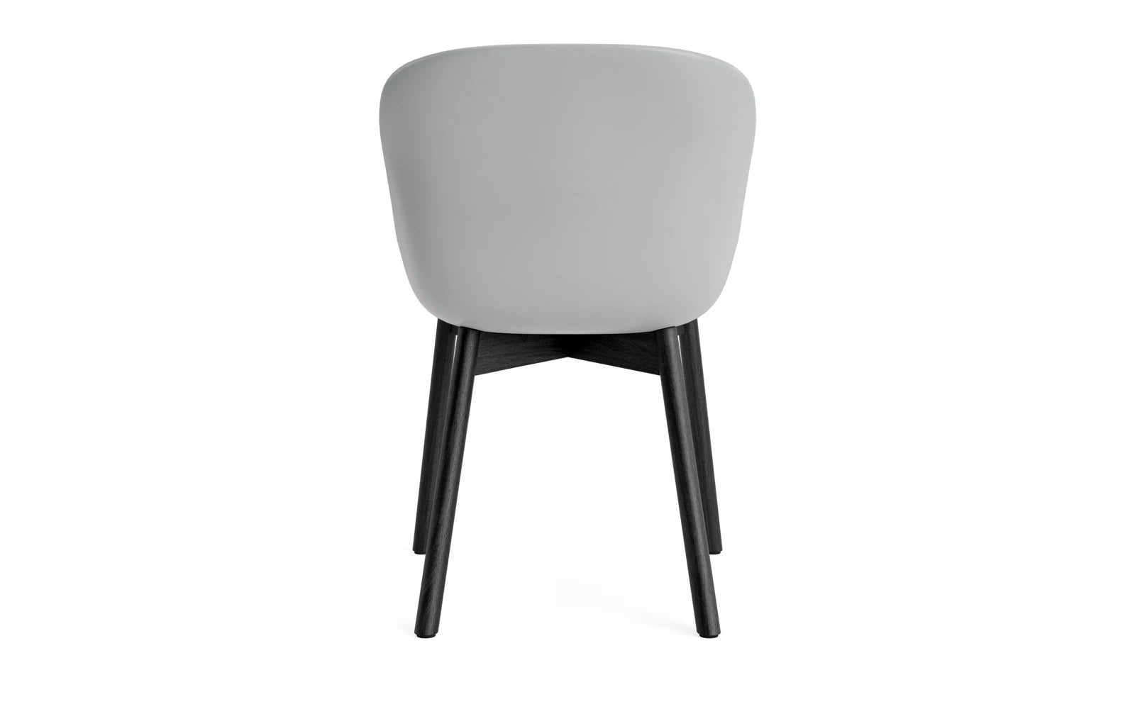 Erleben Sie den Hyg Stuhl in Schwarzer Eiche/Grau von Normann Copenhagen – ein harmonisches Design, das Komfort und skandinavische Ästhetik vereint.
