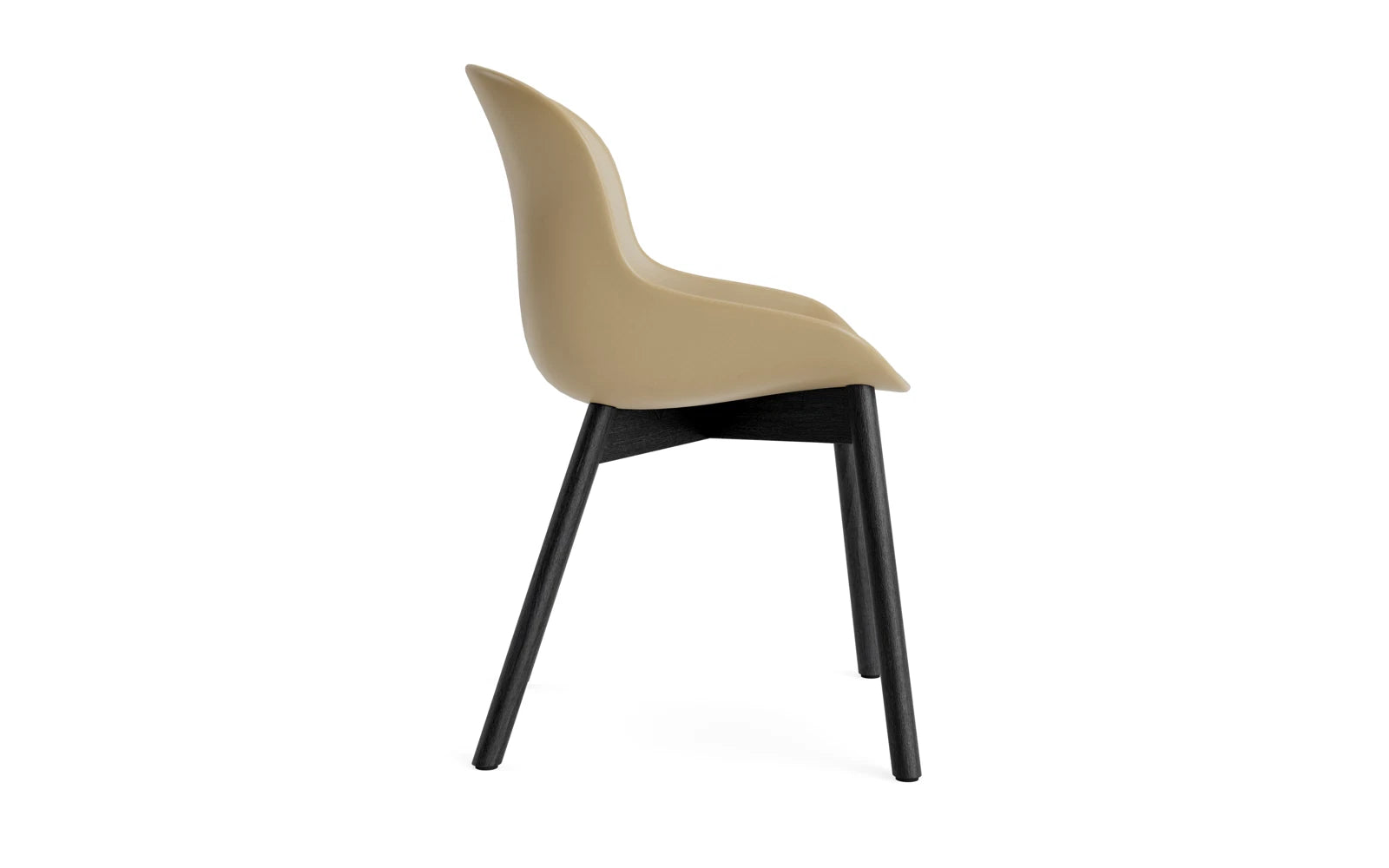 Eleganter Hyg Stuhl in schwarzer Eiche mit sandfarbenem Polster, perfekt für ein modernes und einladendes Ambiente.