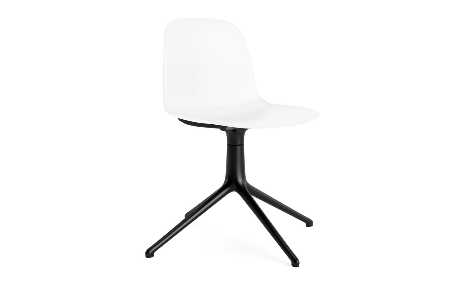 Moderner Form Drehstuhl von Normann Copenhagen, ideal für stilvolle Büros und Wohnräume, vereint Komfort und skandinavisches Design.