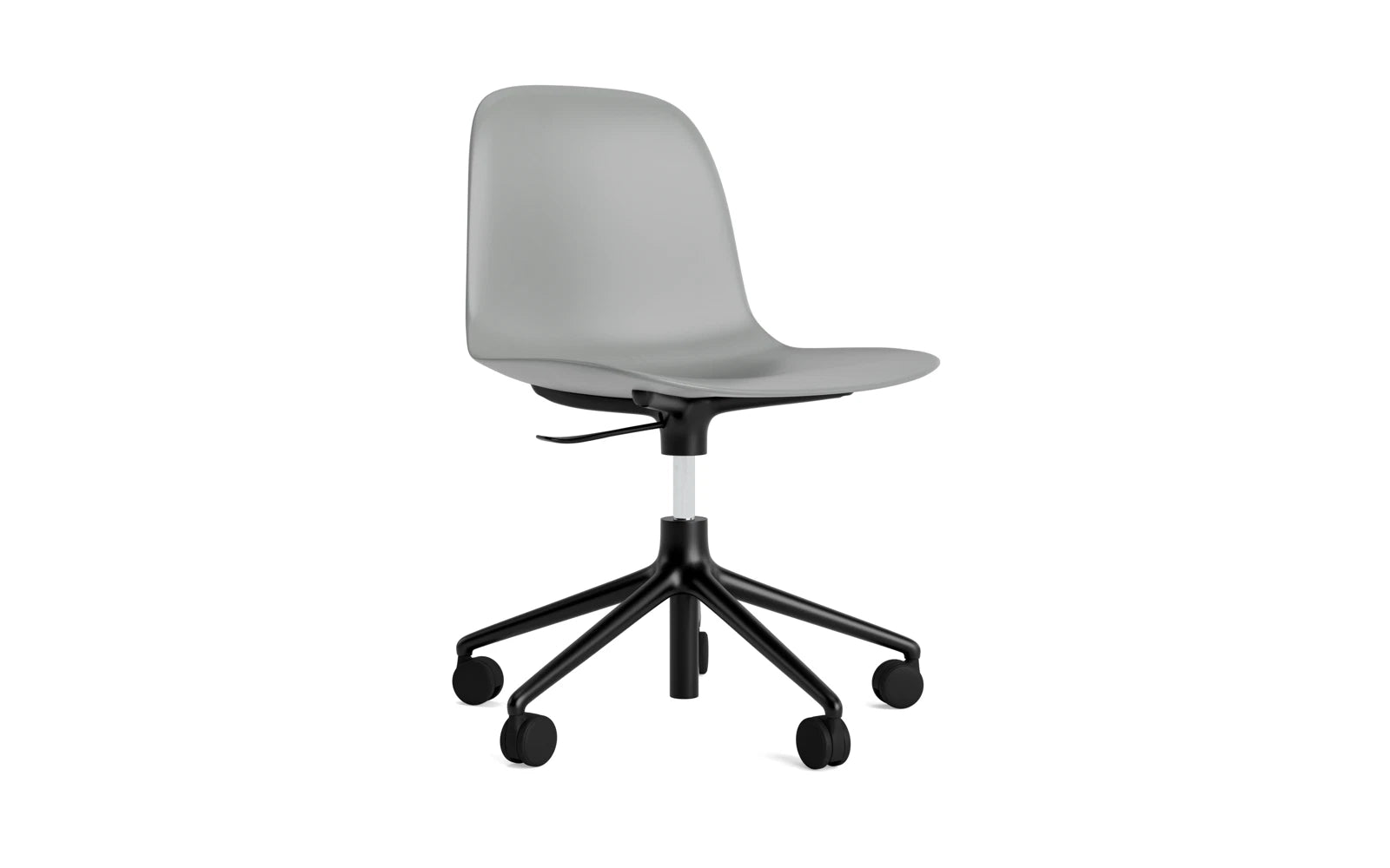 Moderner Dreh-Schalenstuhl mit Rollen von Normann Copenhagen, ideal für stilvolle Büros und ergonomischen Komfort.