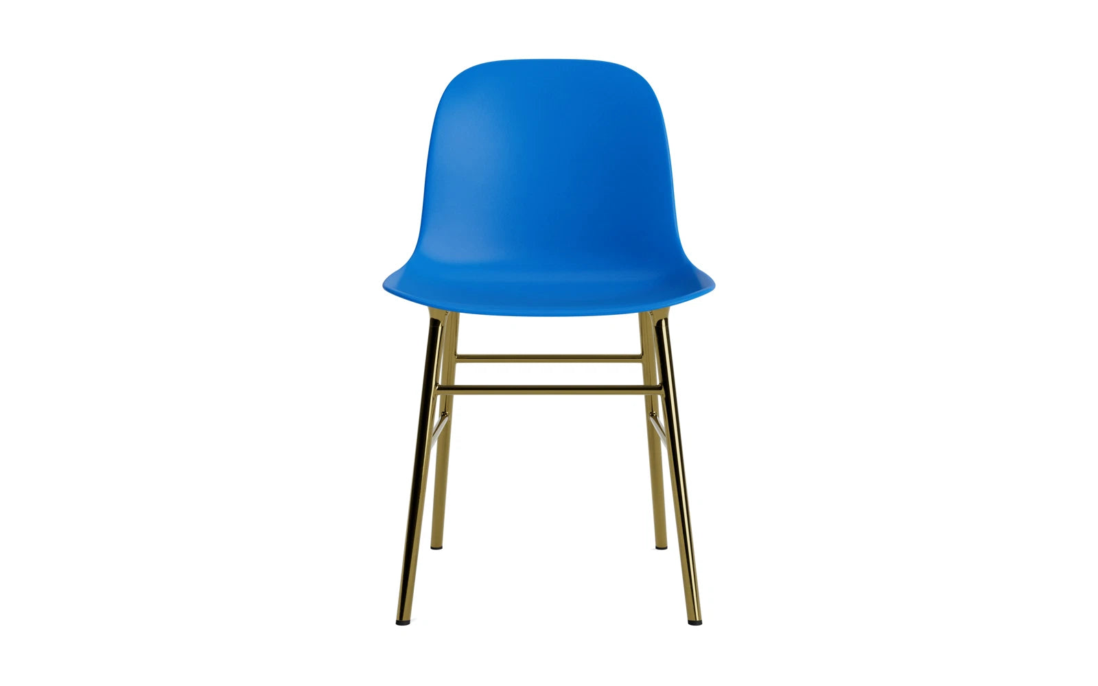 Erleben Sie den Form Stuhl in strahlendem Blau und luxuriösem Messing – ein modernes Möbelstück, das Eleganz und Komfort vereint!
