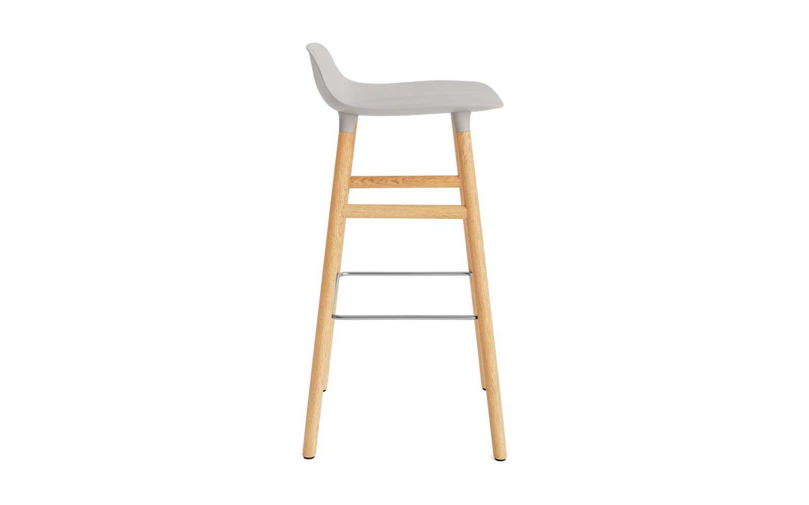 Eleganter Form Barstuhl in warmem Grau mit Eichelementen, ideal für stilvolle Innenräume und gemütliche Bar-Atmosphäre.