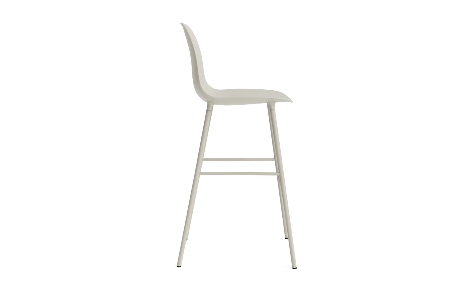 Stylischer Form Barstuhl in Hellgrau von Normann Copenhagen, 75 cm hoch. Perfekt für Bars und moderne Essbereiche.