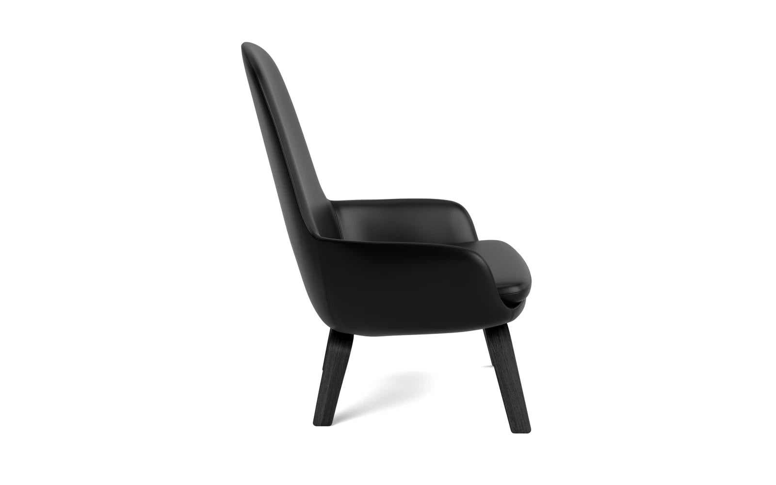 Eleganter Era Lounge-Sessel in schwarzer Eiche, ideal für stilvolle Wohnräume und entspannende Momente.