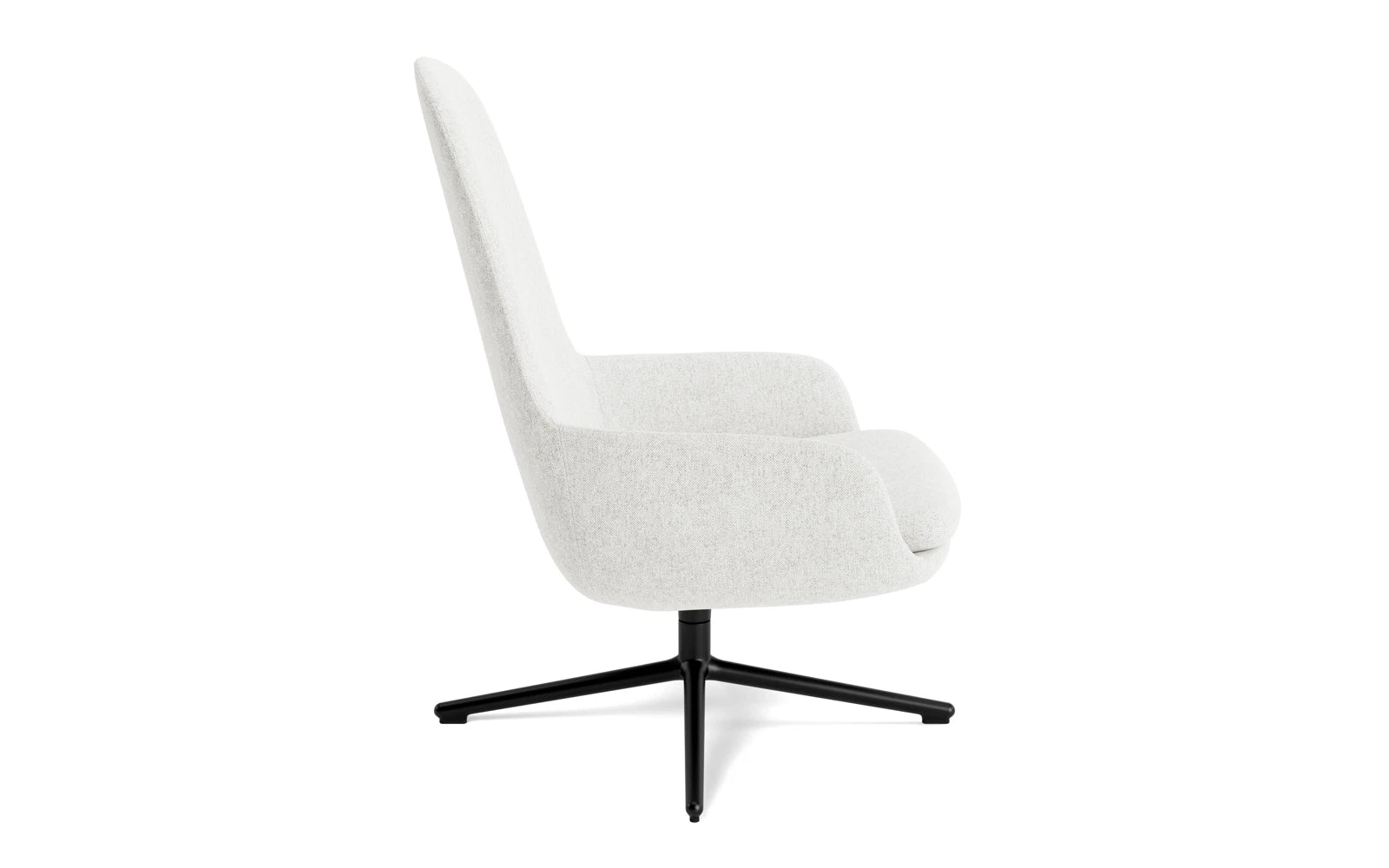 Entdecken Sie den Era Lounge-Sessel hoch mit schwarzem Aluminium-Drehgestell, der durch sein modernes Design und die hochwertige Hallingdal-Polsterung besticht.