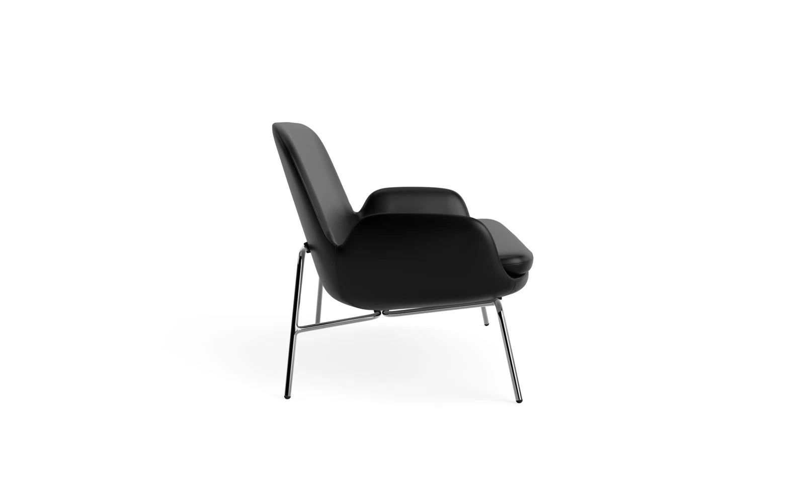 Erleben Sie das Era Sofa Chrom Ultra von Normann Copenhagen – ein elegantes Möbelstück, das Komfort und zeitloses Design harmonisch vereint.
