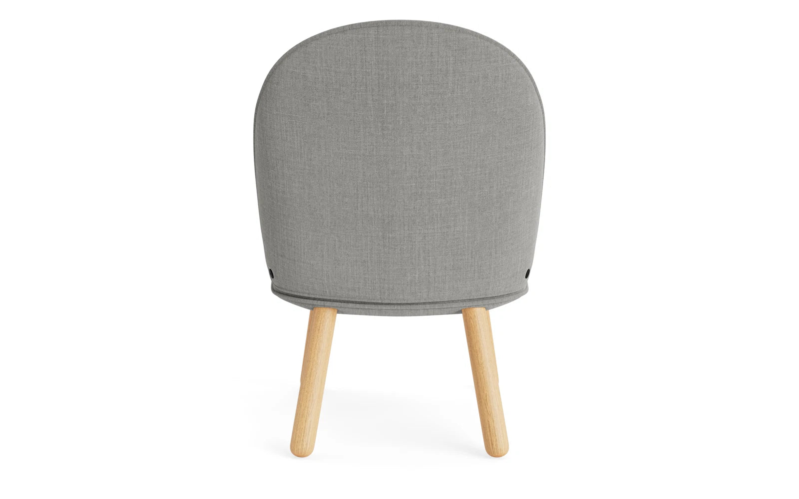 Eleganter Ace Lounge-Sessel in Eiche Remix von Normann Copenhagen, ideal für entspannte Stunden und modernes Wohndesign.