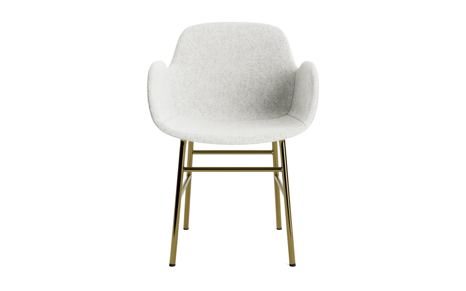 Stilvoller Form Lehnstuhl von Normann Copenhagen: Gepolstert mit Hallingdal-Stoff und edlem Messingrahmen – ideal für jeden Wohnraum.
