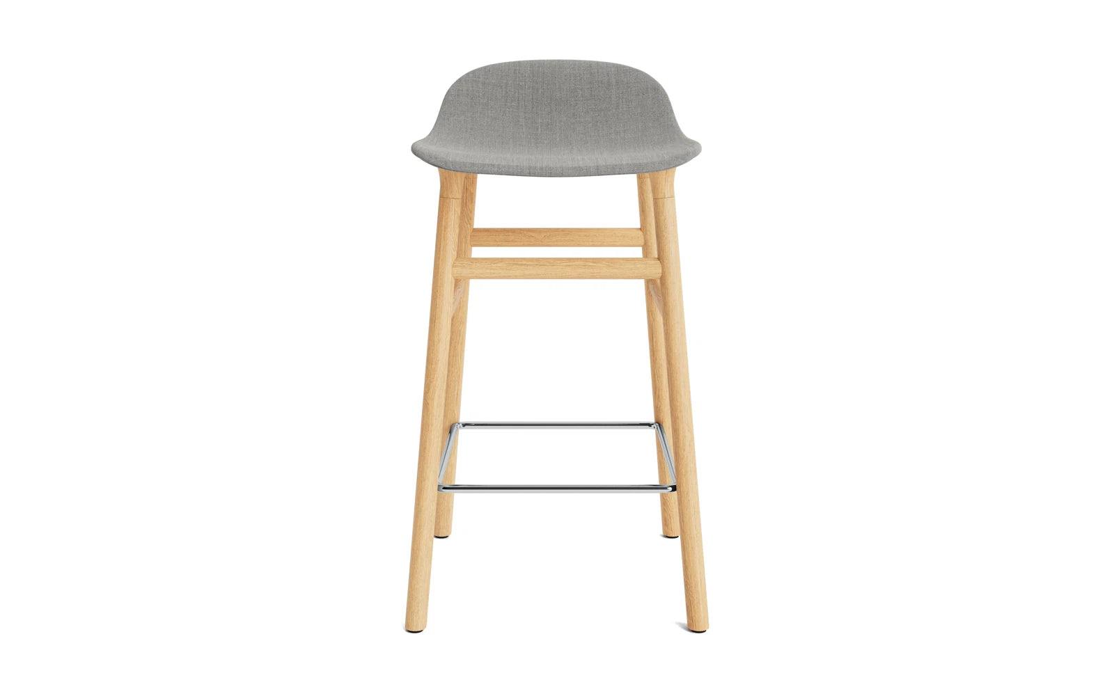 Erleben Sie den Form Barstuhl 65 cm gepolstert Eiche Remix von Normann Copenhagen – eine harmonische Verbindung von modernem Stil und außergewöhnlichem Komfort.