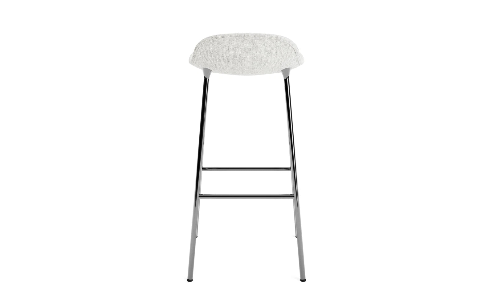 Entdecken Sie den stilvollen Form Barstuhl 75 cm mit hochwertiger Polsterung und schickem Chromgestell von Normann Copenhagen – ideal für jede Bar.