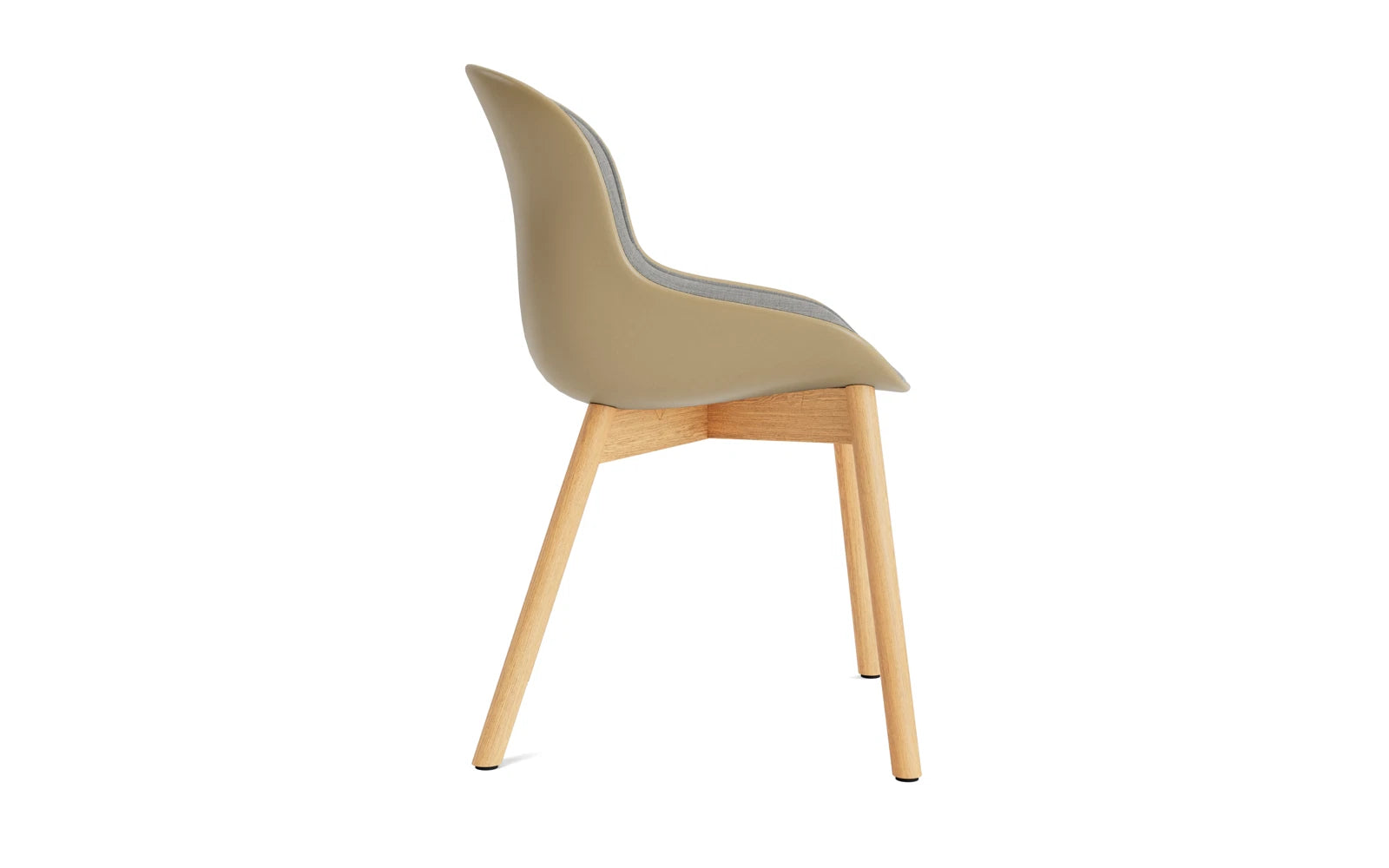 Eleganter Hyg Stuhl in Eiche Sand/Remix von Normann Copenhagen, ideal für modernes Wohnen und gemütliche Sitzgelegenheiten.