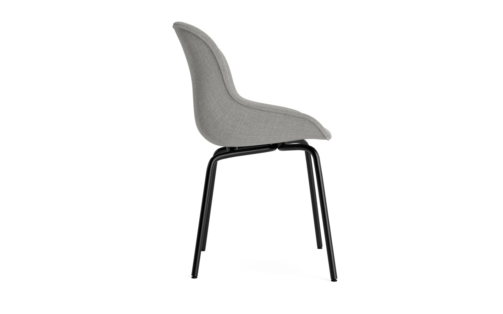 Stylischer Hyg Stuhl in Schwarz, gepolstert für zusätzlichen Komfort, mit stabiler Stahlkonstruktion – perfekt für zeitgemäße Innenräume.