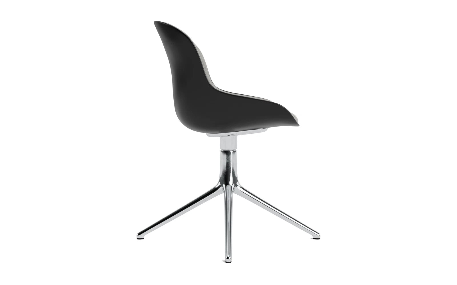Entdecken Sie den eleganten Hyg Drehstuhl 4B von Normann Copenhagen – gepolstert, aus langlebigem Aluminium und in zeitlosem Schwarz, perfekt für Ihr modernes Interieur.