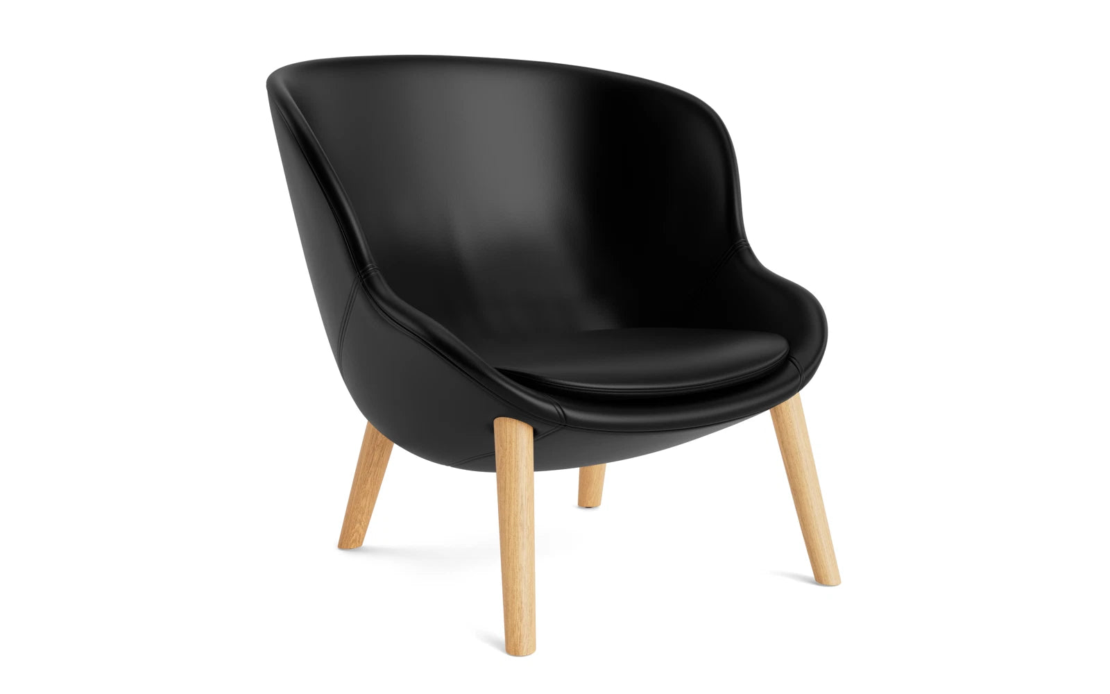 Eleganter Hyg Lounge-Sessel in Eiche mit Ultra Leder, niedriges Design von Normann Copenhagen, ideal für stilvolle Wohnräume.