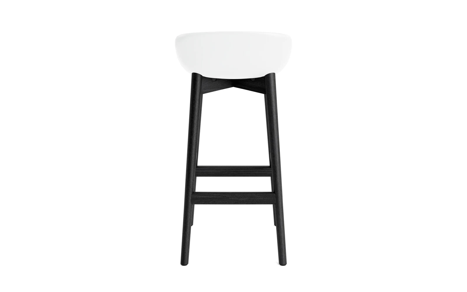 Erleben Sie den Hyg Barhocker 75 cm von Normann Copenhagen – ein elegantes Möbelstück aus schwarzer Eiche und Hallingdal-Stoff, das Gemütlichkeit und Stil vereint.