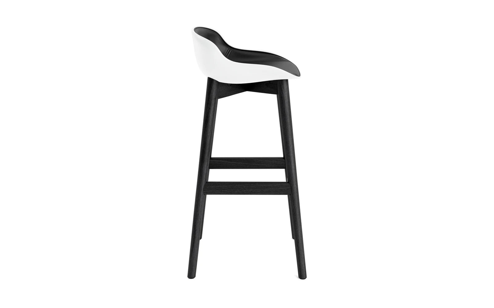 Genießen Sie stilvolle Eleganz mit dem Hyg Barhocker 75 cm von Normann Copenhagen. Komfortable Polsterung und zeitloses Design für jeden Raum.