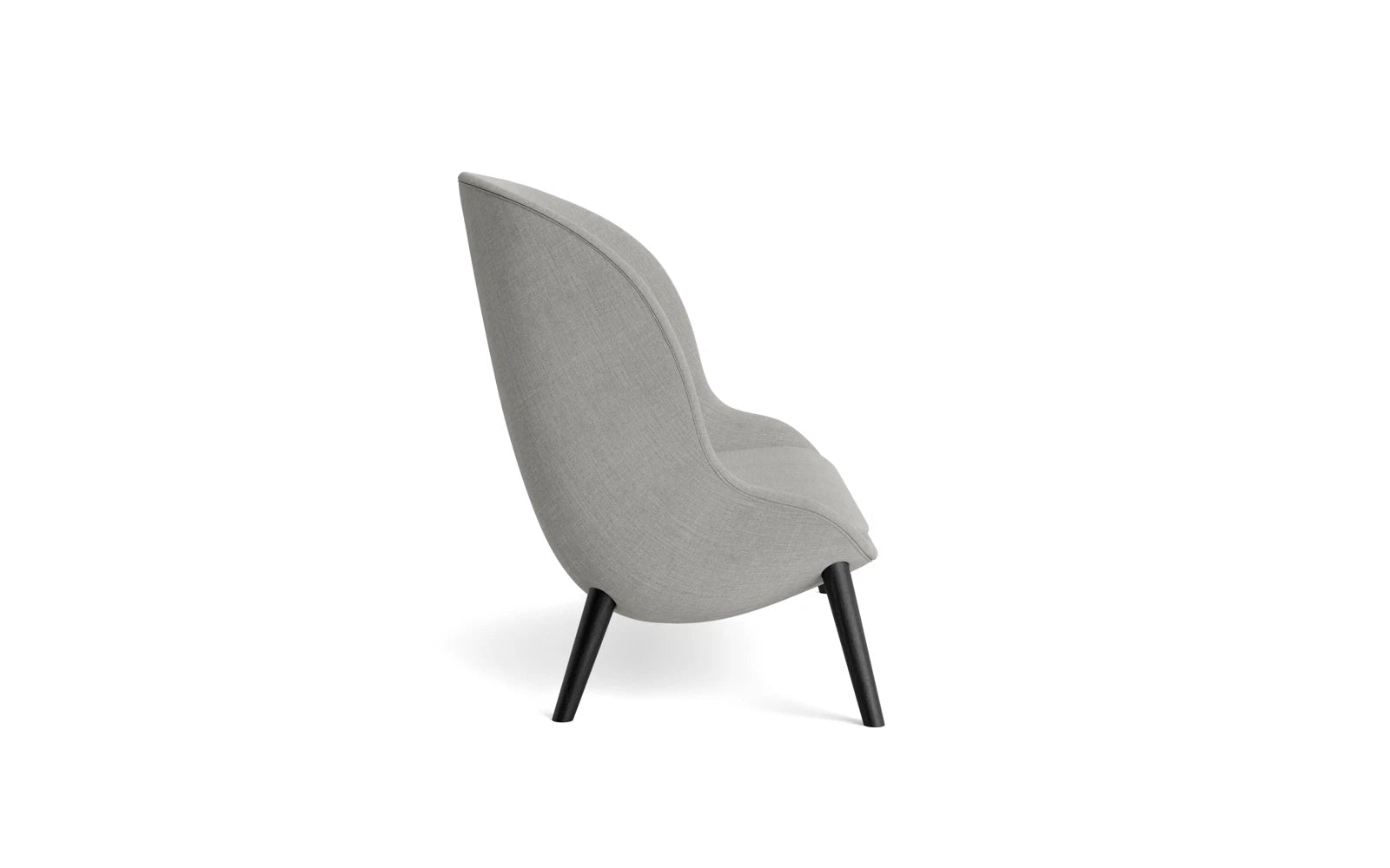 Modernes 2er Sofa Hyg aus schwarzer Eiche von Normann Copenhagen, perfekt für einladende und geschmackvolle Wohnambiente.