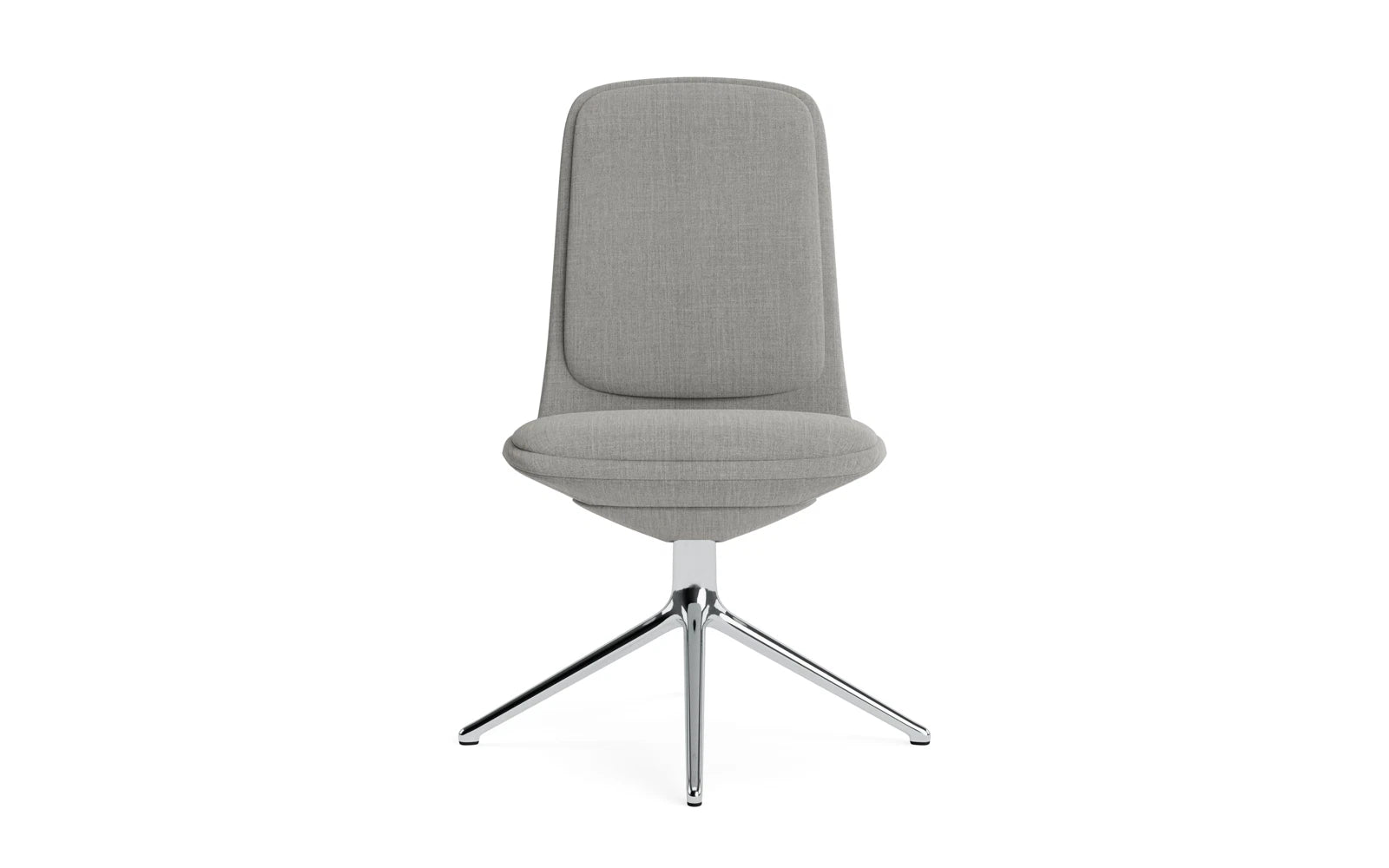 Entdecken Sie den stilvollen Off Chair niedrig mit Drehgestell 4B aus Aluminium und Kissen Remix von Normann Copenhagen – ideal für modernes Arbeiten.