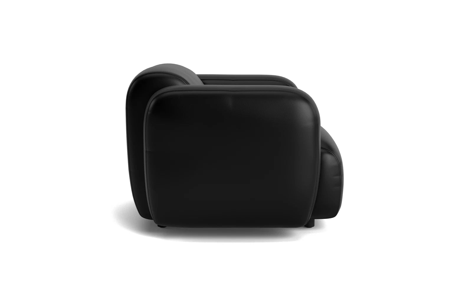Entdecken Sie den Swell Sessel von Normann Copenhagen – ein stilvoller Sessel mit Armlehnen, der modernes skandinavisches Design verkörpert.