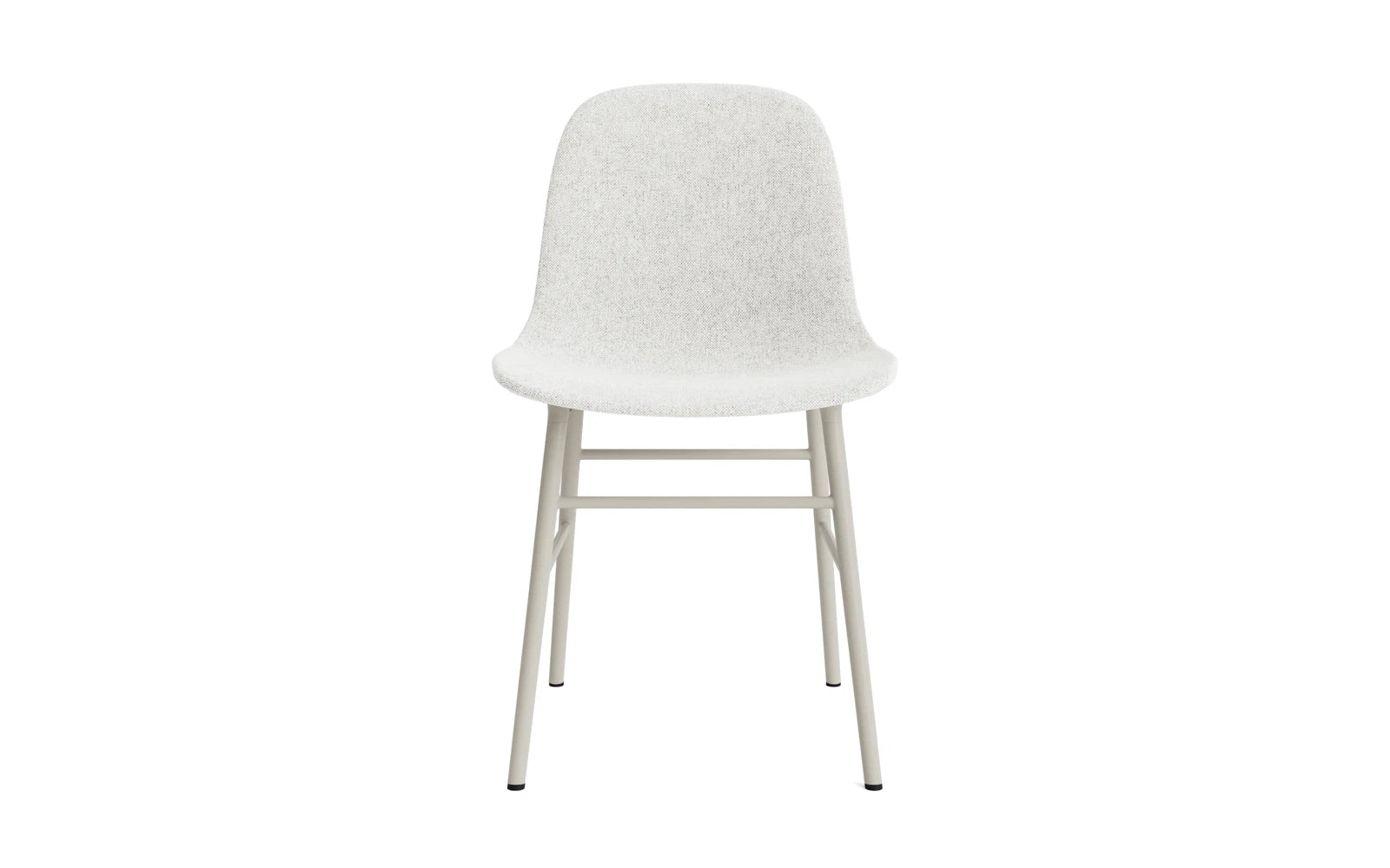 Erleben Sie den Form Stuhl in Hellgrau von Normann Copenhagen – ein stilvolles Möbelstück, das Komfort und modernes Design perfekt vereint.