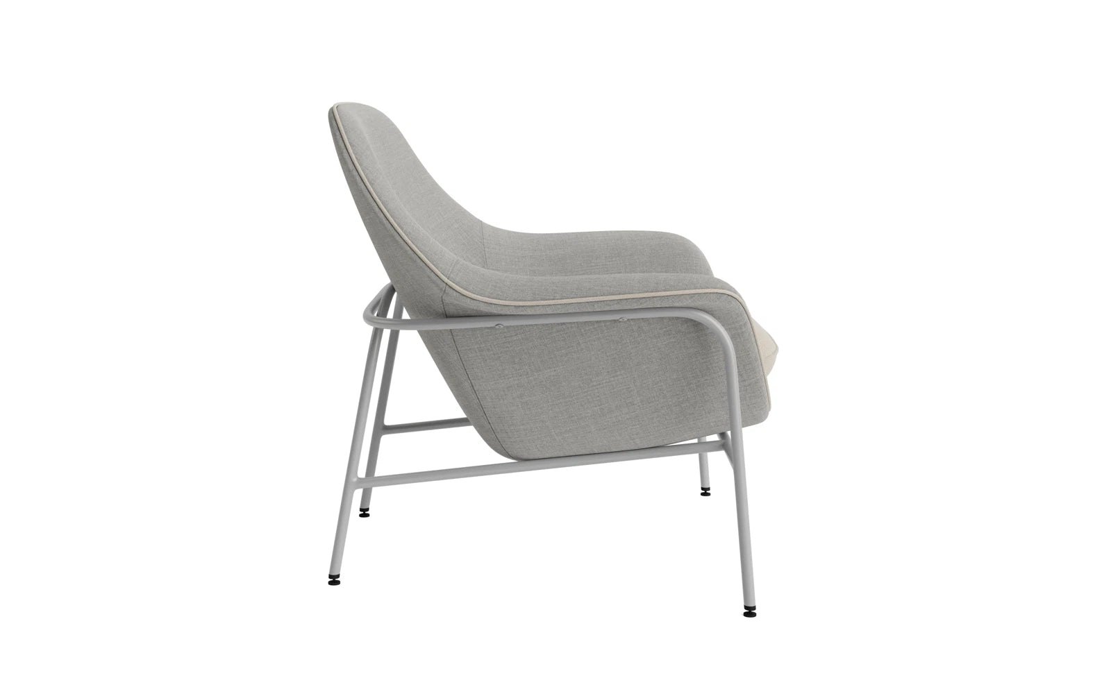 Moderner Drape Lounge-Sessel in sanftem Grauton von Normann Copenhagen, ideal für gemütliche Stunden und stilvolle Einrichtung.