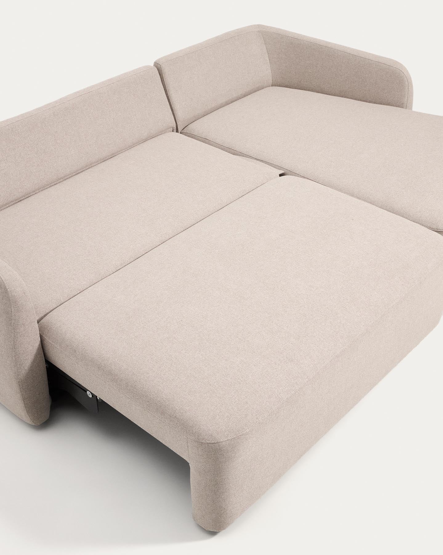 Elegantes 3-Sitzer-Bettsofa Laira in beigem Chenille mit rechter Chaiselongue, perfekt für Komfort und modernes Wohndesign.