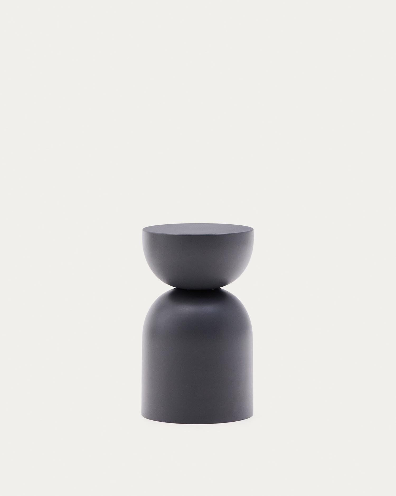 Beistelltisch Rachell aus Metall mit lackierter Oberfläche in Grau Ø30 cm in Grau präsentiert im Onlineshop von KAQTU Design AG. Beistelltisch ist von Kave Home
