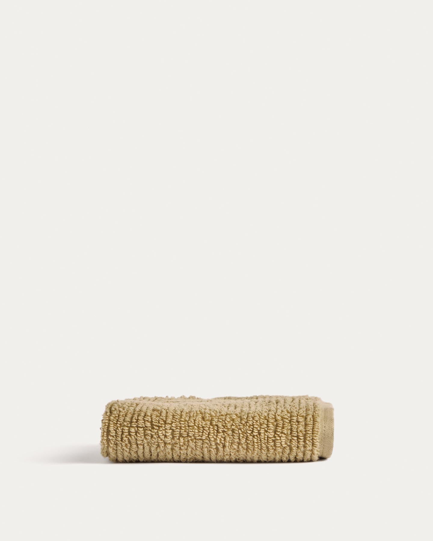 Dunkelgrünes Toilettenhandtuch Olvira aus 100 % Baumwolle, 30 x 50 cm, mit feinem Jacquard-Muster für einen modernen Look im Badezimmer.