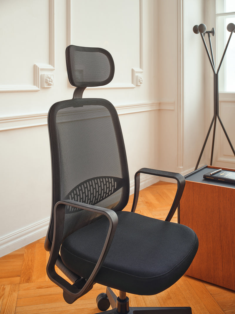 Astro ASR01 - Bürostuhl in  präsentiert im Onlineshop von KAQTU Design AG. Bürostuhl ist von Mdd