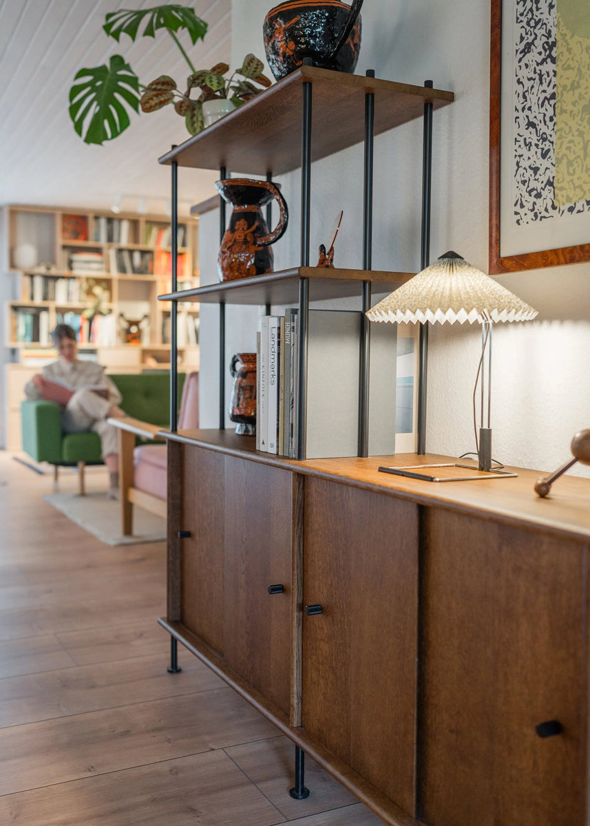 Bava BV20P33 - Holz-Halbregal in Eiche Natur präsentiert im Onlineshop von KAQTU Design AG. Standregal ist von Tamo