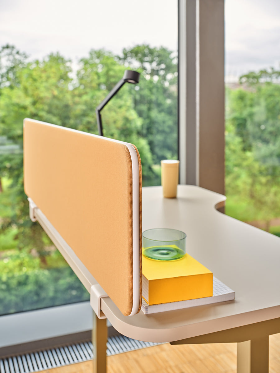 Sonic ZPS612 - Akustikpaneele für Schreibtische in Gelb präsentiert im Onlineshop von KAQTU Design AG. Paneele ist von Mdd