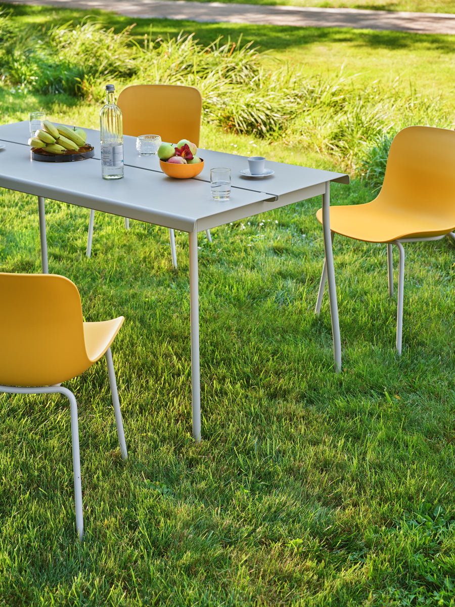 Flaner FLR05 - Tisch in Türkis präsentiert im Onlineshop von KAQTU Design AG. Gartentisch ist von Mdd