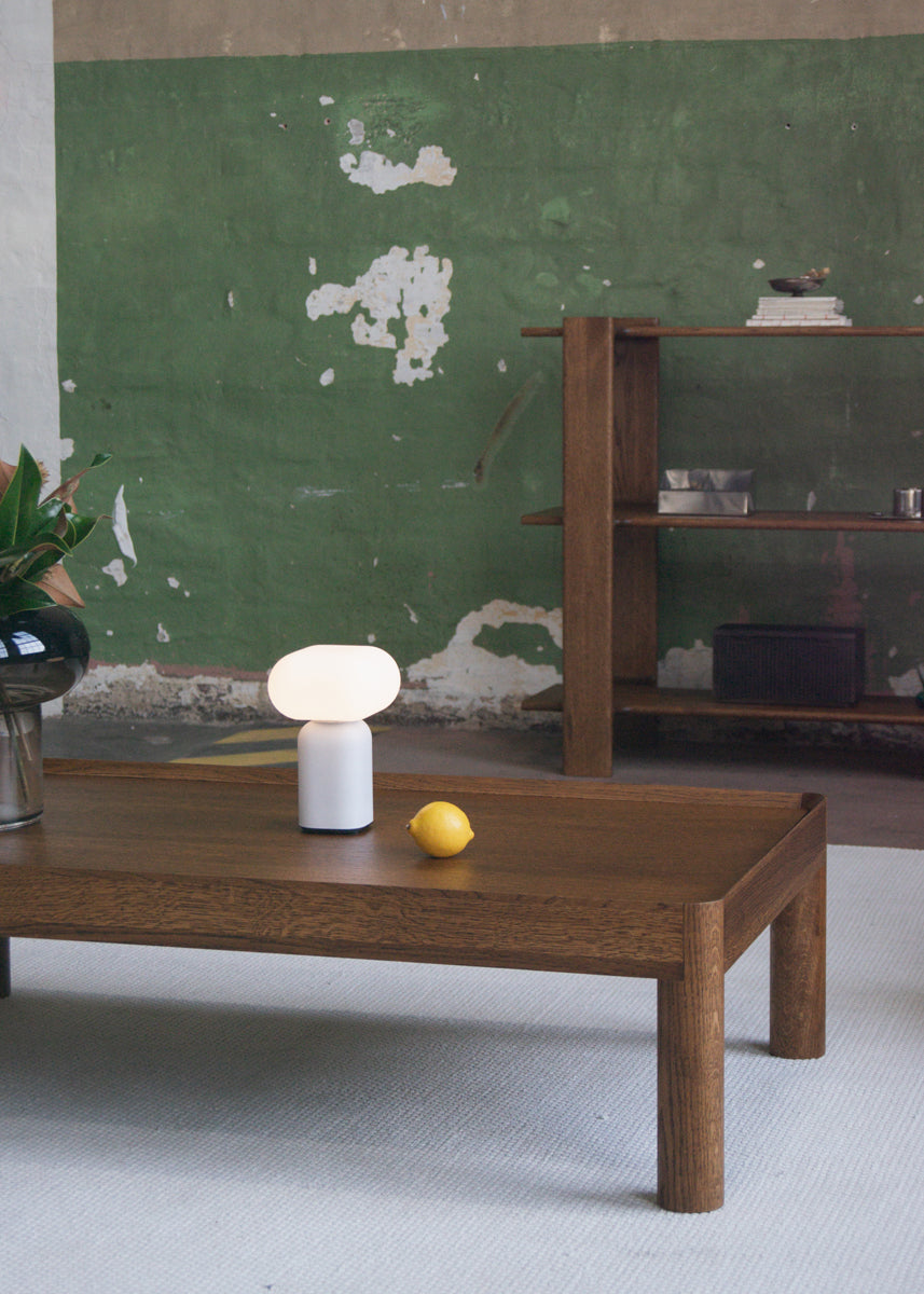 Inset IST76 - Beistelltisch in Dunkel Eiche präsentiert im Onlineshop von KAQTU Design AG. Beistelltisch ist von Tamo