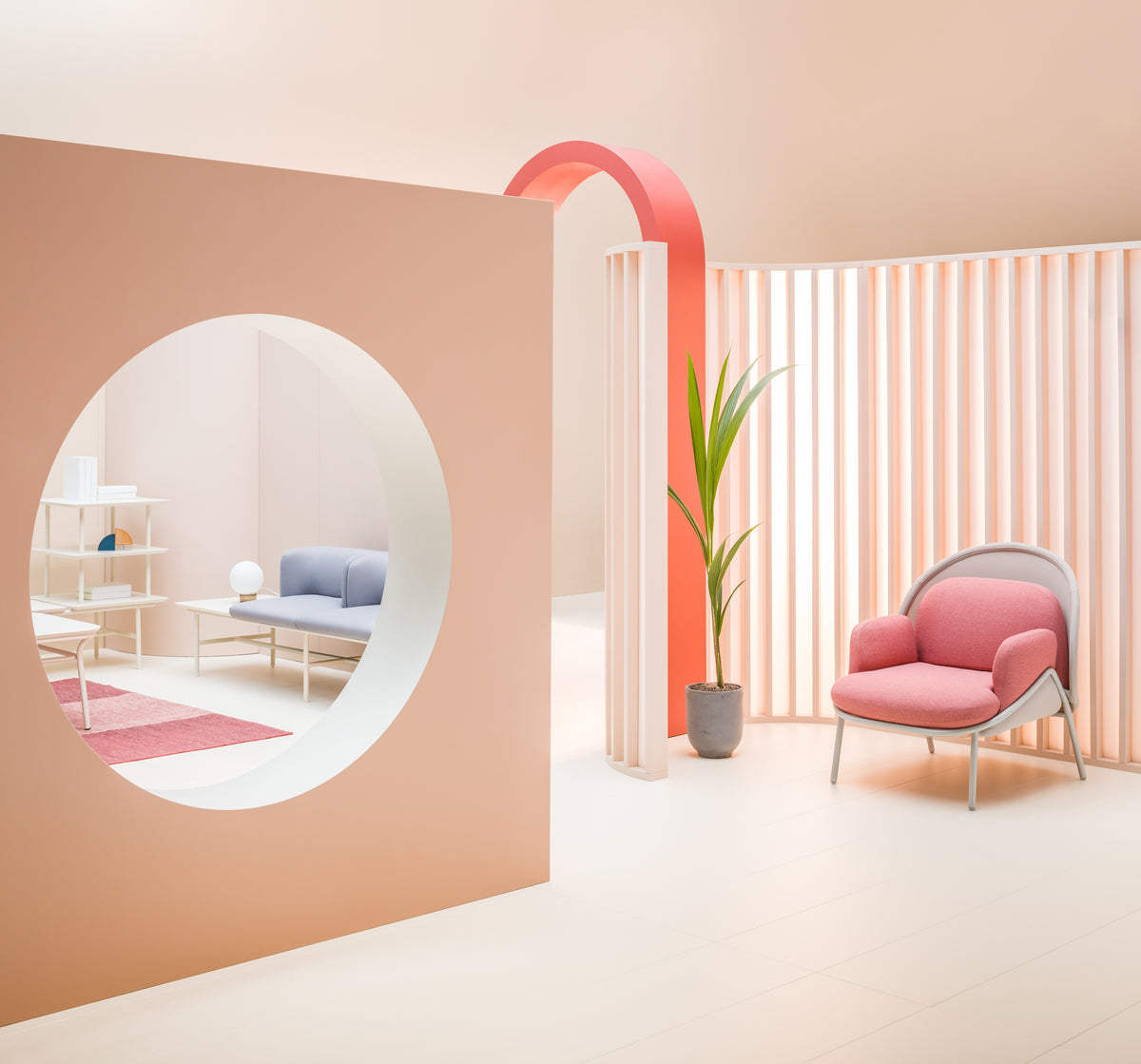 Mesh MF1M - Sessel in Ziegelrot präsentiert im Onlineshop von KAQTU Design AG. Sessel ist von Mdd