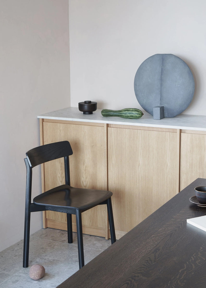 Arche ARCH01 - Stuhl in Eiche Natur präsentiert im Onlineshop von KAQTU Design AG. Stuhl ist von Tamo
