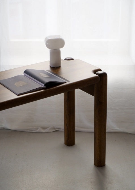 Puffo PFF01 - Schreibtisch in Dunkel Eiche präsentiert im Onlineshop von KAQTU Design AG. Schreibtisch ist von Tamo