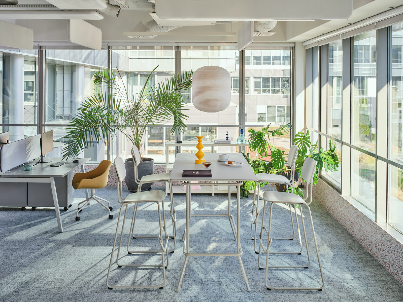 New School NS88H - Hochtisch in Grün präsentiert im Onlineshop von KAQTU Design AG. Hochtisch ist von Mdd