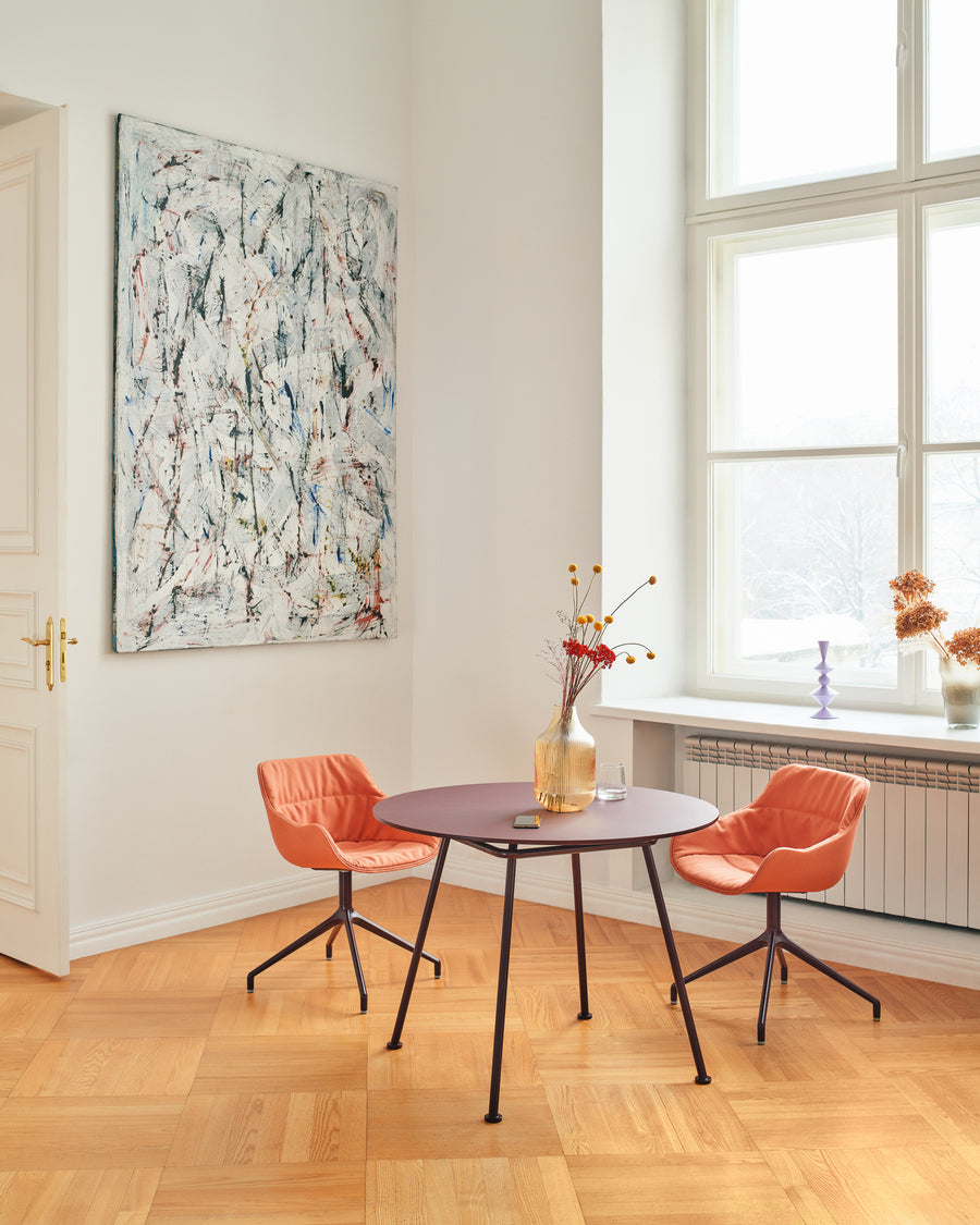 Baltic Soft Duo BL5P13 - Stuhl Drehbasis in Rot präsentiert im Onlineshop von KAQTU Design AG. Drehstuhl ist von Mdd