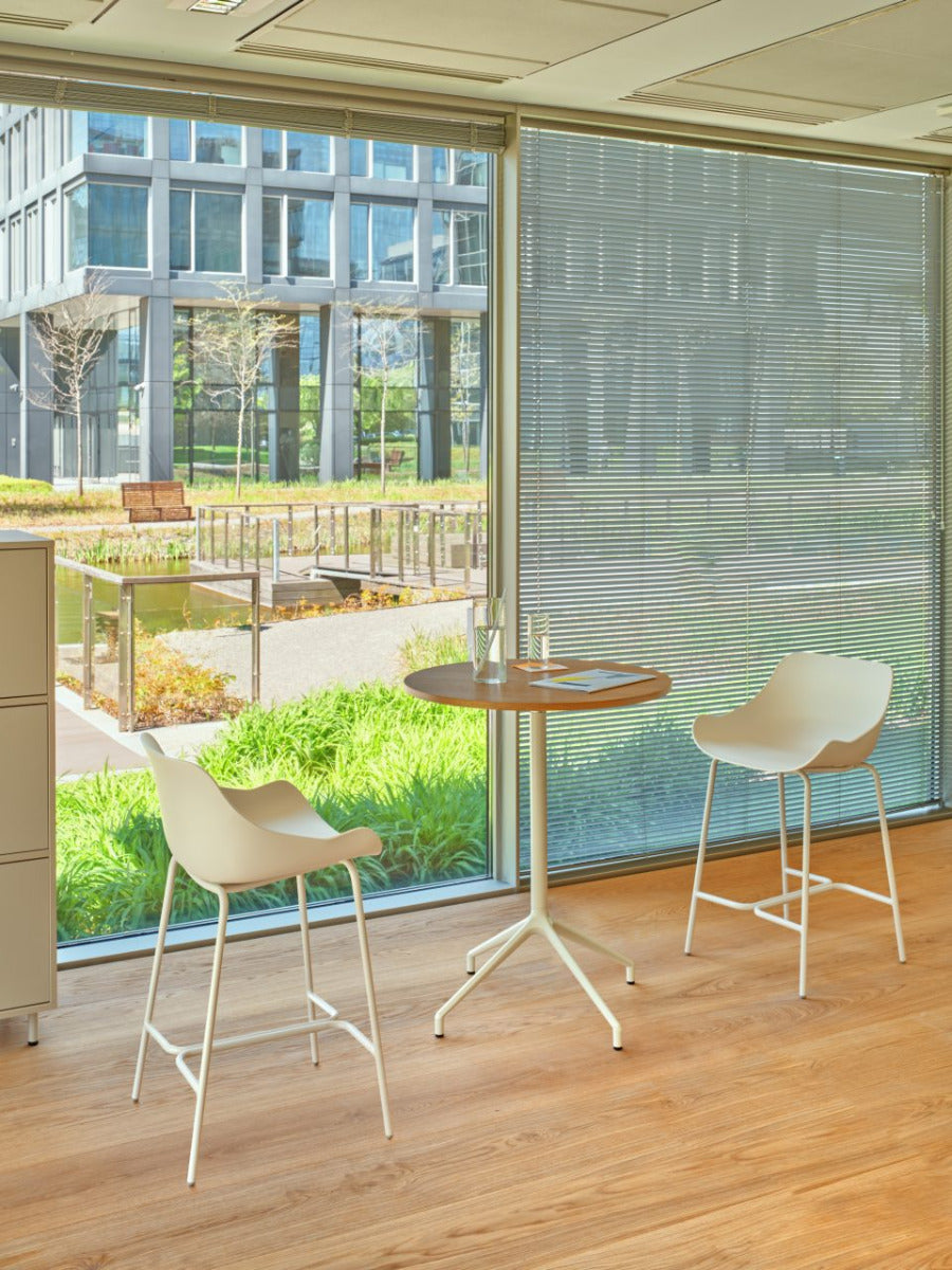 Gobo GBR711 - Hochtisch in Kakao präsentiert im Onlineshop von KAQTU Design AG. Hochtisch ist von Mdd