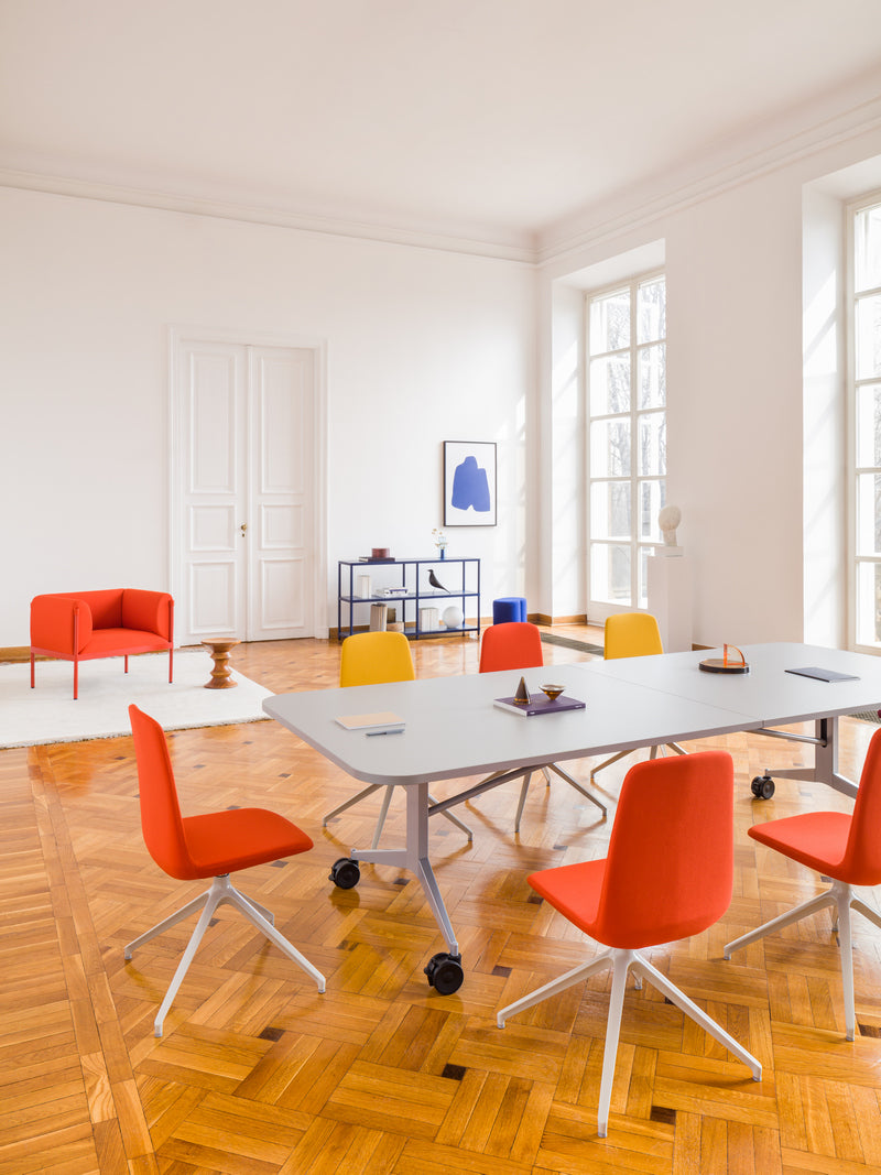 Plex PXZ04 - Klapptisch trocken abwischbar in Honigeiche präsentiert im Onlineshop von KAQTU Design AG. Konferenztisch ist von Mdd