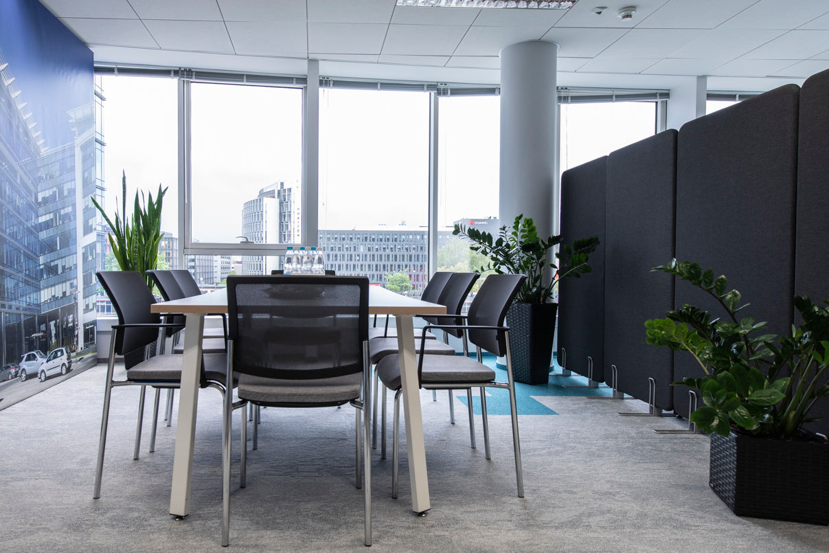 Gaya GY4N - Konferenzstuhl in Beige präsentiert im Onlineshop von KAQTU Design AG. Stuhl ist von Mdd
