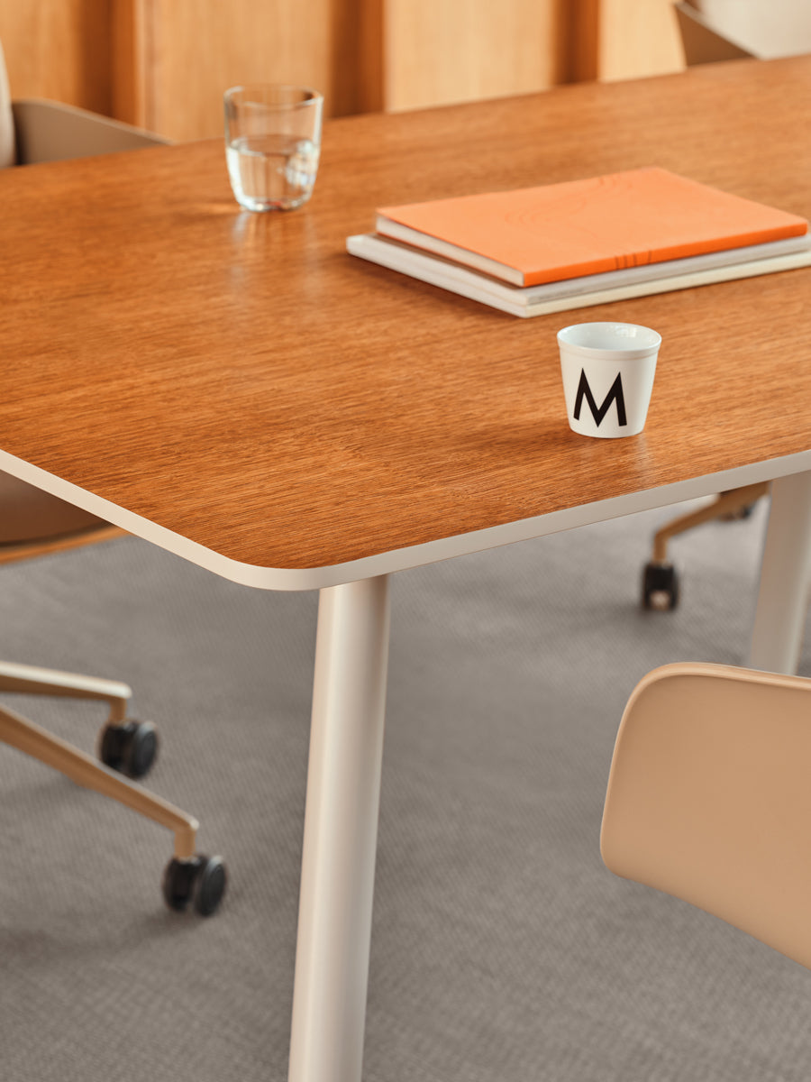 Echo ETM1224R - Tisch in Honigeiche präsentiert im Onlineshop von KAQTU Design AG. Esstisch ist von Mdd